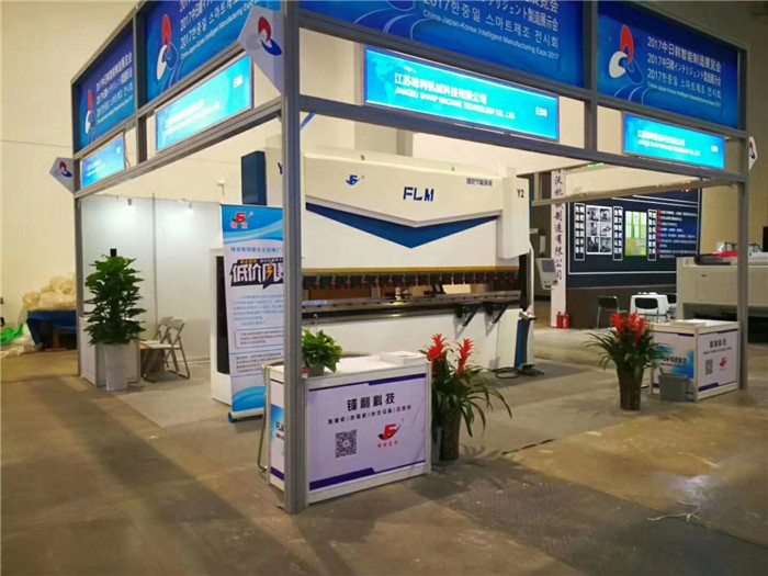 熱浸鋅鋼板折彎機價格