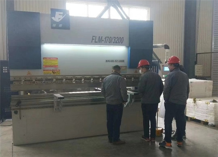 普通國產折彎機價格 普通國產折彎機價格